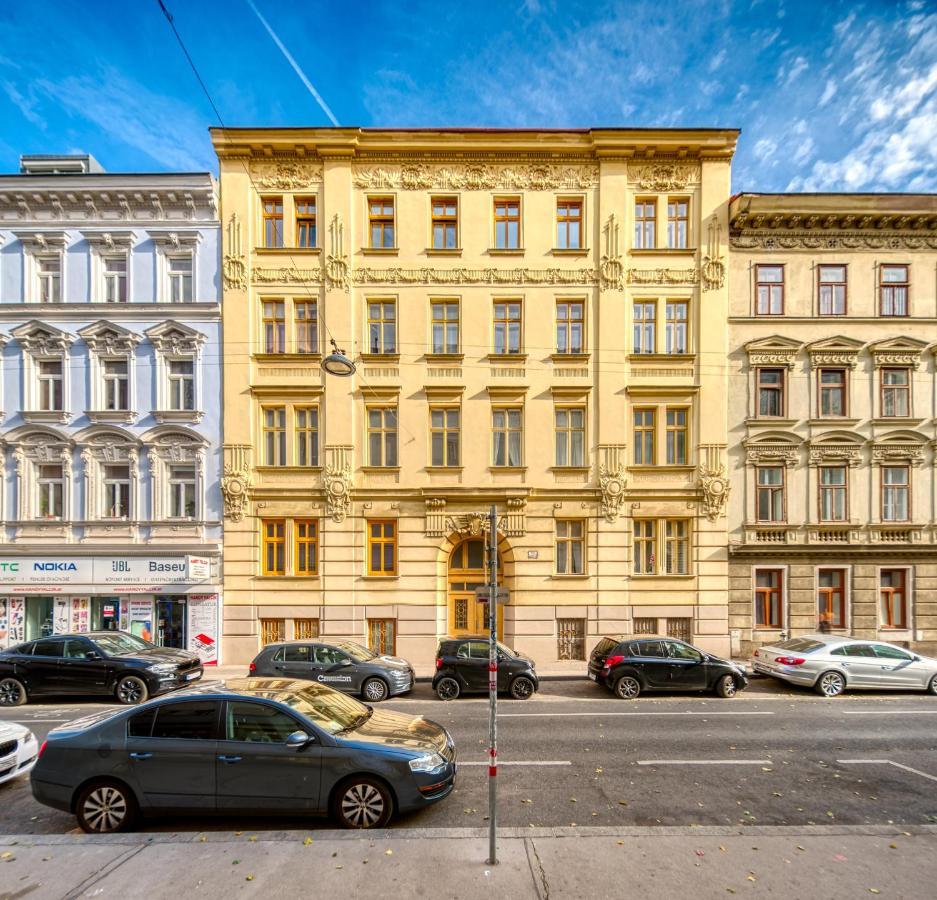 Three Bedroom, Ideal For Big Groups, 14 Apartment Wien